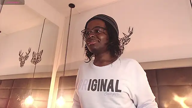 Snapshot of candy_lovee69 chatting on October 2025 05:50:02 AM candy lovee69 online show from October 2025 05:50:02 AM