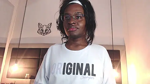 Snapshot of candy_lovee69 chatting on October 2025 11:06:02 PM candy lovee69 online show from October 2025 11:06:02 PM