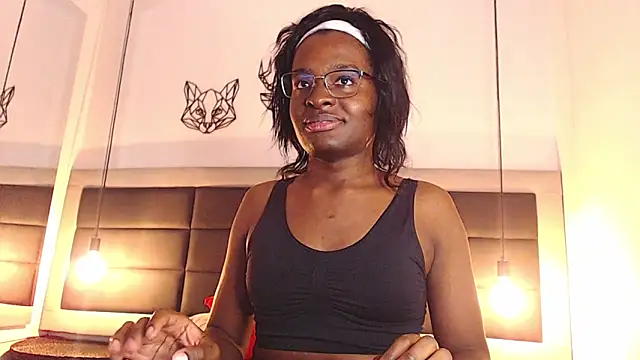 Snapshot of candy_lovee69 chatting on November 2025 10:32:02 PM candy lovee69 online show from November 2025 10:32:02 PM