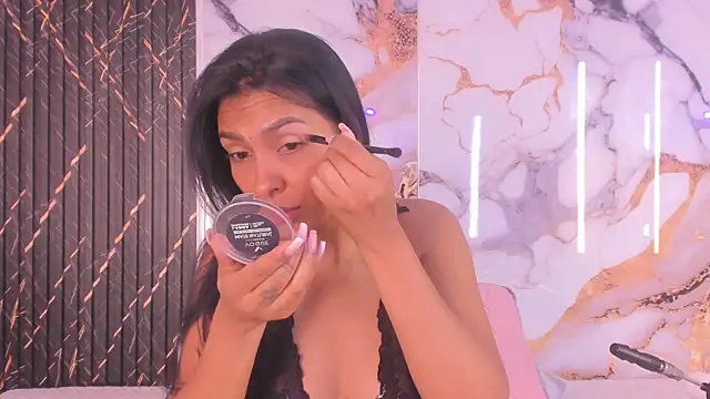 Alyson-a online show from April 2026 02:58:02 PM