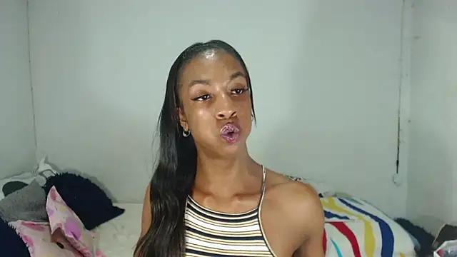 Snapshot of JessicaEbony chatting on October 2025 12:44:02 AM JessicaEbony online show from October 2025 12:44:02 AM