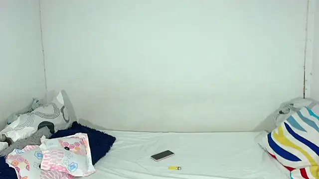 Snapshot of JessicaEbony chatting on October 2025 12:23:01 AM JessicaEbony online show from October 2025 12:23:01 AM