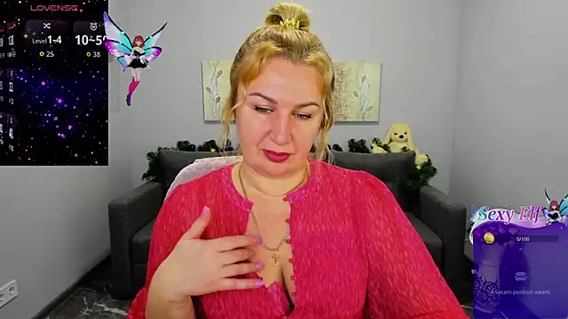 Lili Crossi online show from December 2025 06:52:01 AM