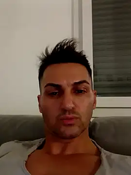 belmorettto online show from October 2025 08:04:01 PM