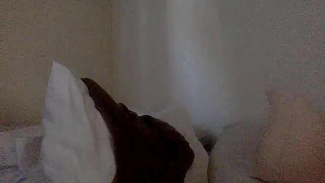 Snapshot of yeswewill13 chatting on October 2025 06:19:02 PM yeswewill13 online show from October 2025 06:19:02 PM