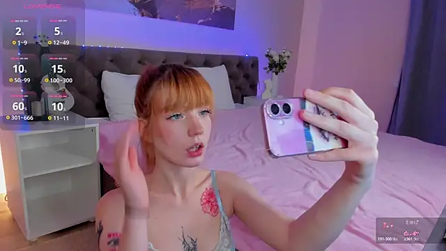 Linablueeyed online show from November 2025 09:09:01 AM