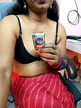Snapshot of Jiya-Sexy chatting on December 2024 03:31:02 PM Jiya-Sexy online show from December 2024 03:31:02 PM