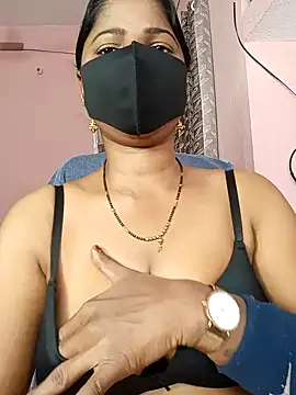 Snapshot of Jiya-Sexy chatting on December 2024 02:51:01 PM Jiya-Sexy online show from December 2024 02:51:01 PM