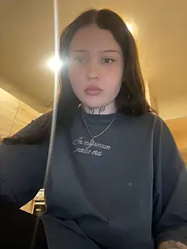 Snapshot of kate8ketee8 chatting on March 2025 04:07:02 PM kate8ketee8 online show from March 2025 04:07:02 PM