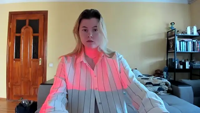 Snapshot of LillyDepp chatting on February 2026 01:22:02 PM LillyDepp online show from February 2026 01:22:02 PM