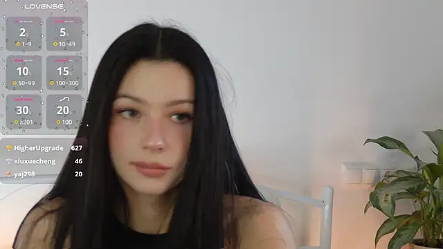 Snapshot of CherryJ_ chatting on January 2025 10:50:02 AM CherryJ online show from January 2025 10:50:02 AM