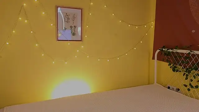 cherry lea online show from October 2025 05:42:01 PM