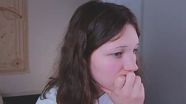 cherry lea online show from January 2026 05:06:02 PM