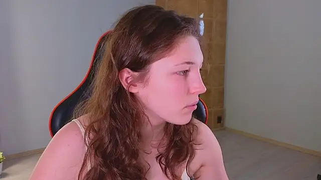 cherry lea online show from March 2026 05:30:01 PM