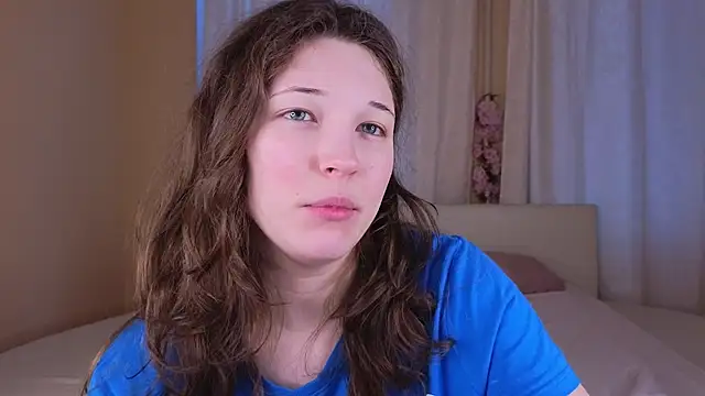 cherry lea online show from March 2026 04:18:01 PM