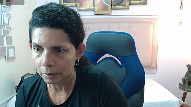 Snapshot of sila_bolum chatting on April 2026 09:39:01 PM sila bolum online show from April 2026 09:39:01 PM