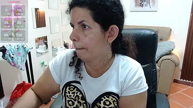 Snapshot of sila_bolum chatting on May 2026 03:39:01 PM sila bolum online show from May 2026 03:39:01 PM