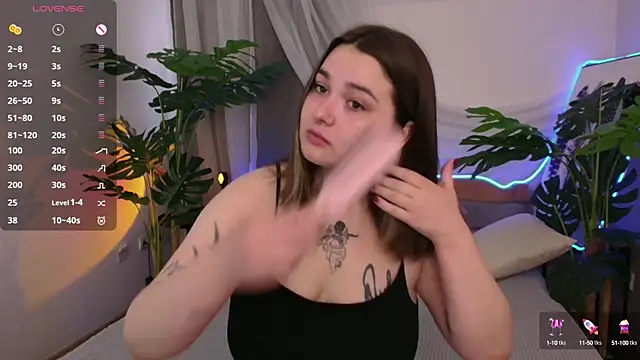 Alice Walters online show from September 2025 02:28:01 PM