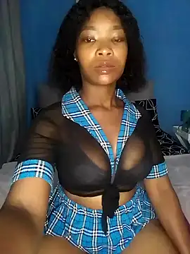 Snapshot of NunuBerry16 chatting on February 2025 02:15:01 AM NunuBerry16 online show from February 2025 02:15:01 AM