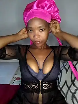 Snapshot of NunuBerry16 chatting on March 2025 03:30:02 PM NunuBerry16 online show from March 2025 03:30:02 PM