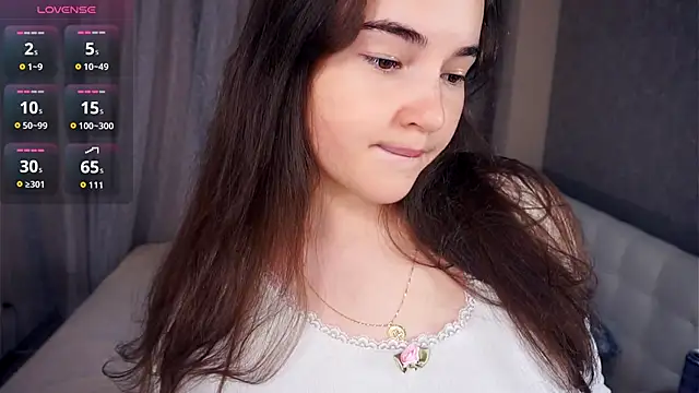 CathrynDail online show from October 2025 06:11:01 AM