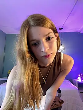Snapshot of Nora_Vennucci chatting on April 2026 10:03:01 PM Nora Vennucci online show from April 2026 10:03:01 PM