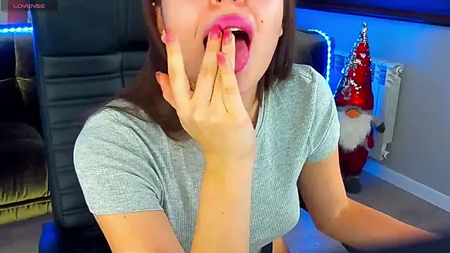 Snapshot of LanaRhoades_s chatting on December 2024 05:20:02 AM LanaRhoades s online show from December 2024 05:20:02 AM