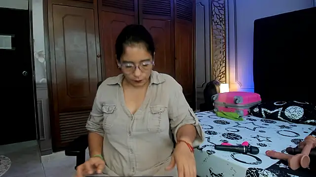 mature bigass   online show from March 2026 08:26:01 PM