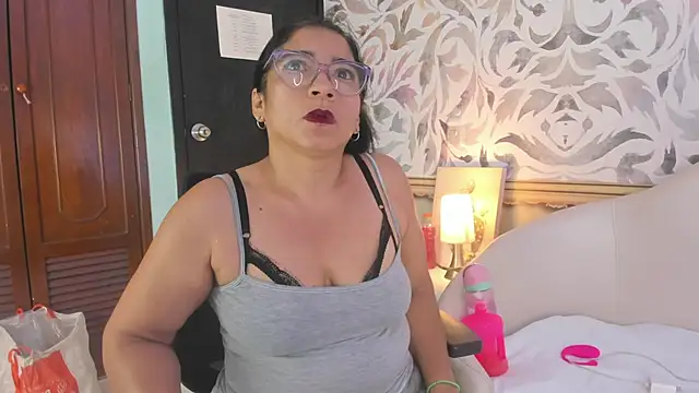 mature bigass   online show from March 2026 07:51:02 PM