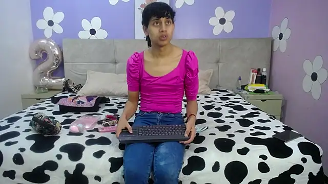 Eimyflorian online show from January 2025 11:33:02 AM