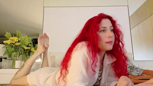 Borbala Iggy online show from November 2025 02:55:02 AM