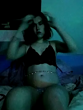 Snapshot of trannyfrench422 chatting on November 2025 04:01:02 AM trannyfrench422 online show from November 2025 04:01:02 AM