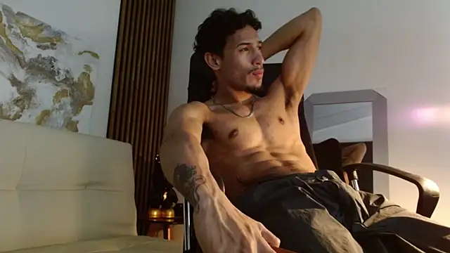 rafael stone online show from February 2025 03:18:02 AM