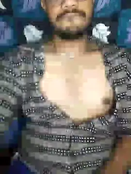 Snapshot of yourfitguy chatting on December 2024 04:50:01 PM yourfitguy online show from December 2024 04:50:01 PM