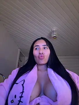 Anily Lovely online show from November 2025 11:26:01 PM