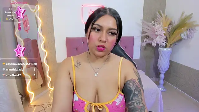 Snapshot of kendra_tay chatting on December 2025 07:35:01 AM kendra tay online show from December 2025 07:35:01 AM