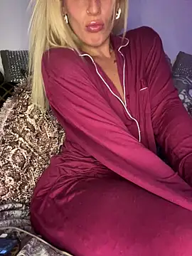 Barbie 26 online show from December 2025 10:15:02 PM