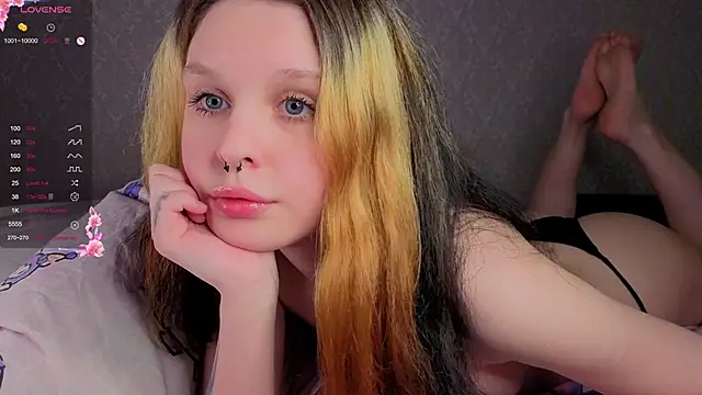 Hi Kitti online show from March 2026 02:22:02 PM