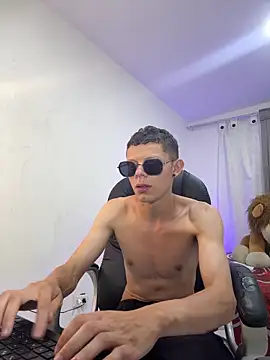 Daddyrich 632 online show from May 2026 12:43:02 PM