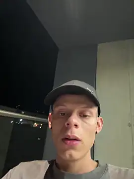 Daddyrich 632 online show from May 2026 07:59:02 AM