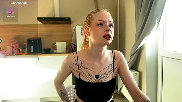 lisa barbie online show from May 2026 04:07:01 AM