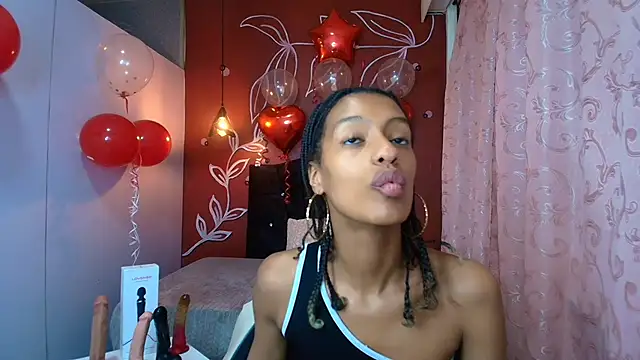 Zia Green online show from February 2025 12:12:01 PM