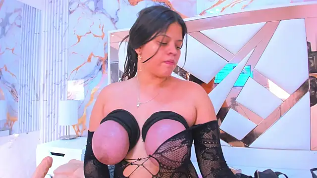 KarinaSimonz online show from April 2026 10:34:02 PM