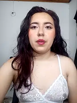 Emi chik online show from January 2025 02:06:02 AM