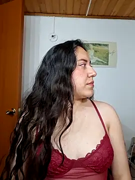 Emi chik online show from May 2026 04:51:02 AM