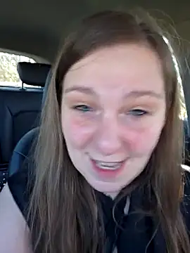 Snapshot of AmazingCurvy chatting on February 2026 01:43:01 PM AmazingCurvy online show from February 2026 01:43:01 PM