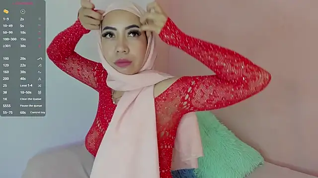 Sweet hot mia online show from January 2025 07:38:01 PM