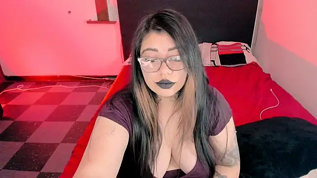 Snapshot of devilfoxtwo chatting on March 2025 04:26:02 AM devilfoxtwo online show from March 2025 04:26:02 AM