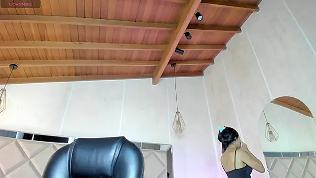 Snapshot of KatieNolan_1 chatting on March 2025 07:14:02 PM KatieNolan 1 online show from March 2025 07:14:02 PM