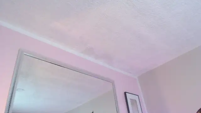 Snapshot of Ivyy_Crystal chatting on September 2025 09:18:01 PM Ivyy Crystal online show from September 2025 09:18:01 PM